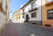 Дом с участком на продажу в городе Santa Fe Фото