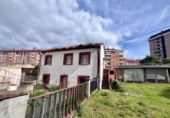 Casa de pueblo en venta en la España, Oviedo, ref: TR411294 foto