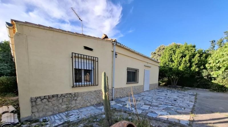 Valencia - Agullent - 2443m2