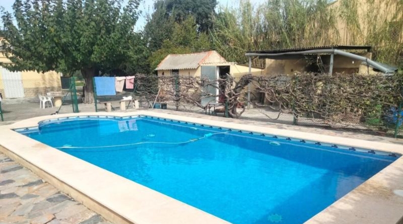 Valencia - Agullent - 2443m2