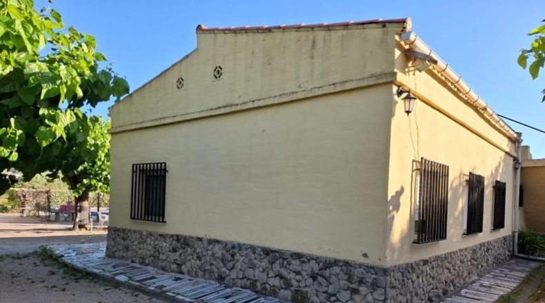 Valencia - Agullent - 2443m2
