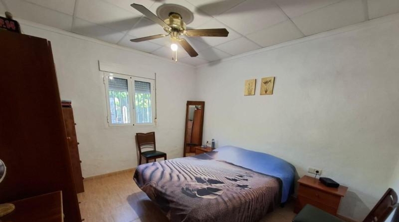 Valencia - Agullent - 2443m2