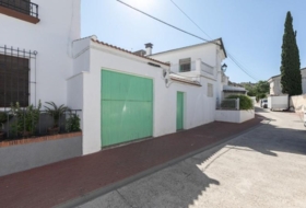 Moraleda de Zafayona 690&nbsp;м²