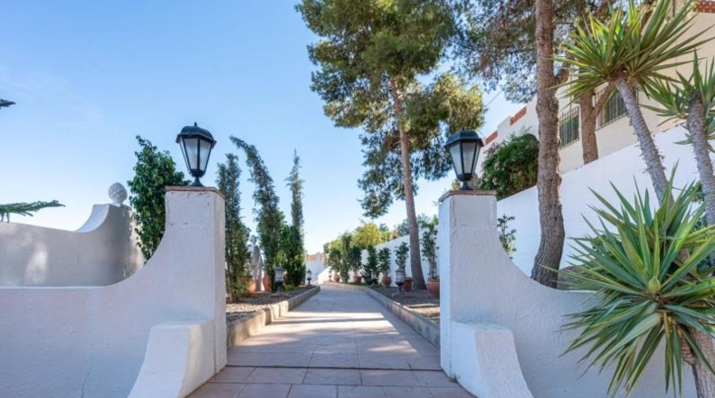 Almería - Alhama de Almería - 1200m2