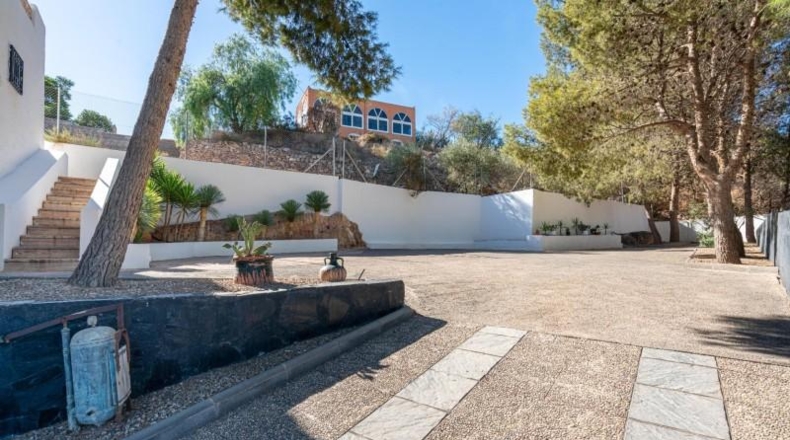 Almería - Alhama de Almería - 1200m2