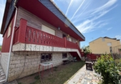 Chalet independiente con terreno en venta en la España, Ponferrada, ref: TR223641 foto
