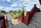 Chalet independiente con terreno en venta en la España, Ponferrada, ref: TR223641 foto