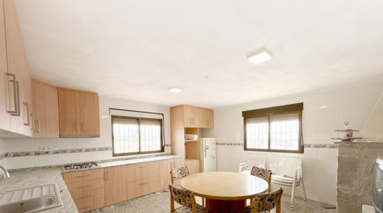 Alicante - Novelda - 14383m2