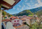 Xalet independent amb terreny en venda a la España, Valcarlos, ref.: TR240807 foto