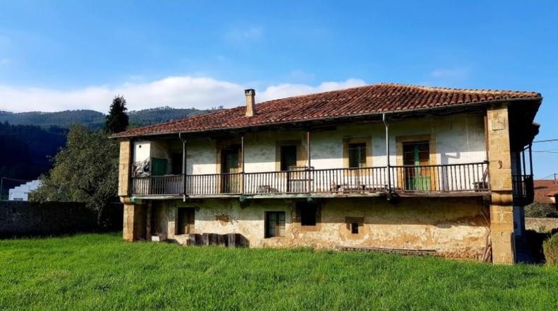 Cantabria - Los Corrales de Buelna - 542m2