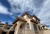 Casa de pueblo en venta en la España, Orihuela, ref: TR411358 foto