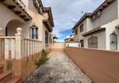Casa de pueblo en venta en la España, Orihuela, ref: TR411358 foto