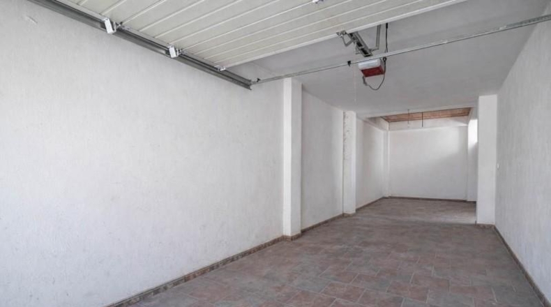 Granada - Peligros - 211m2
