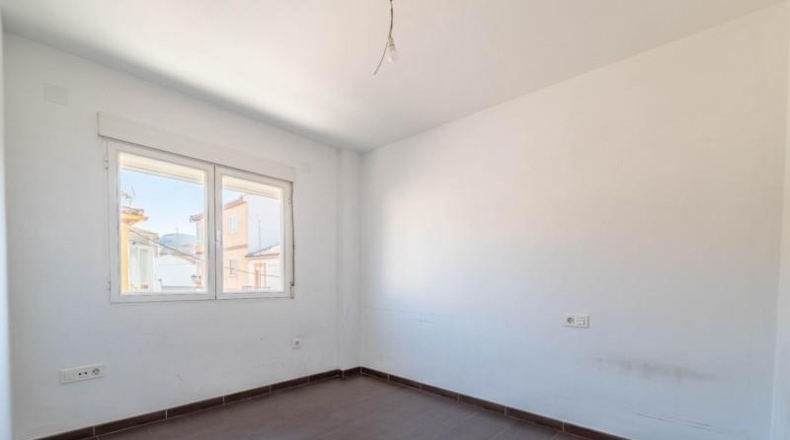 Granada - Peligros - 211m2