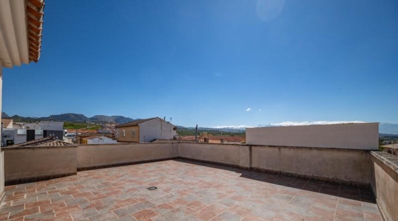 Granada - Peligros - 211m2