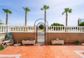 Chalet independiente con terreno en venta en la España, Orihuela, ref: TR411416 foto