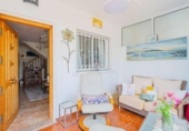 Chalet independiente con terreno en venta en la España, Orihuela, ref: TR411416 foto