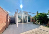 Chalet independiente con terreno en venta en la España, Orihuela, ref: TR411430 foto