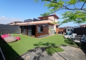Chalet independiente con terreno en venta en la España, La Oliva, ref: TR411440 foto