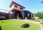 Chalet independiente con terreno en venta en la España, La Oliva, ref: TR411440 foto