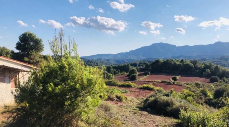 Барселона - Sant Llorenç Savall - 25000m2