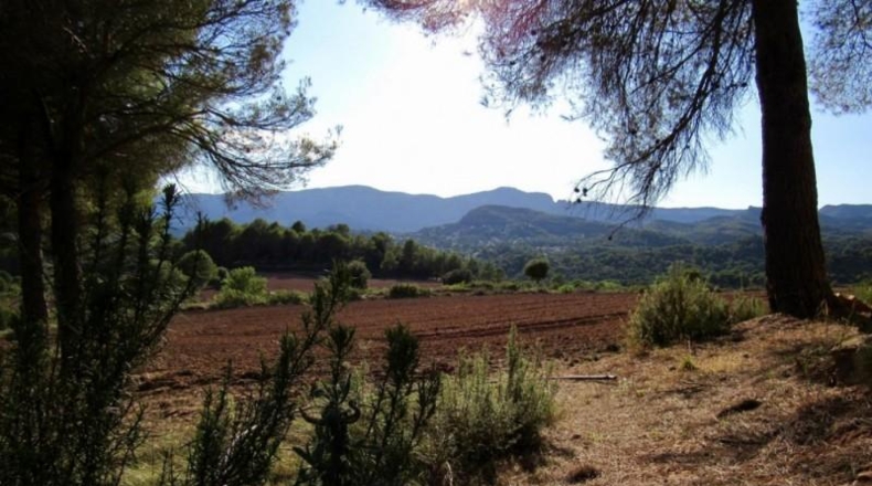 Барселона - Sant Llorenç Savall - 25000m2