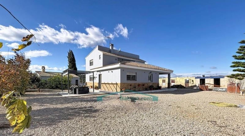 Valencia - Pedralba - 422m2