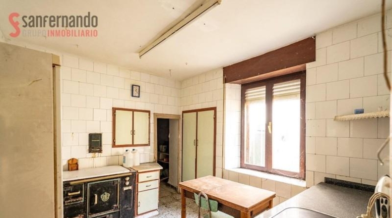 Cantabria - Boo de Piélagos - 1142m2