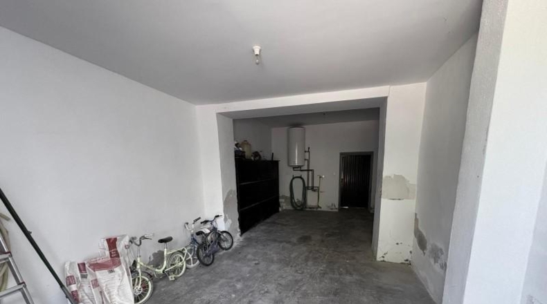 Valencia - Ayora - 550m2