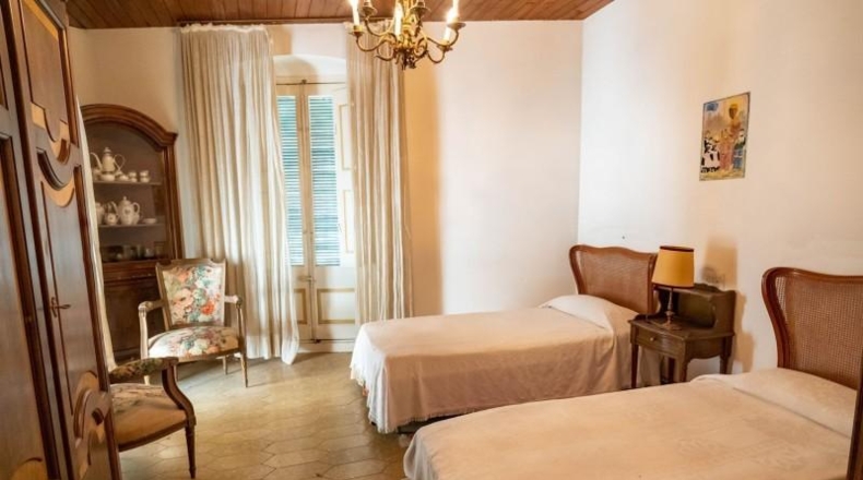 Жирона - Santa Coloma de Farners - 244m2