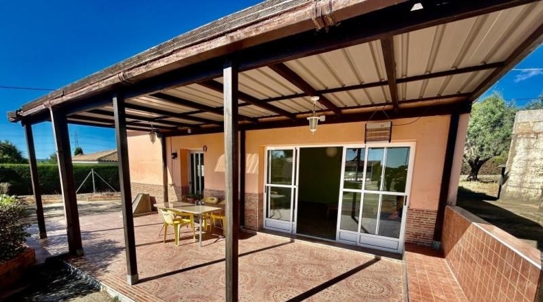 València - Godelleta - 2600m2