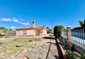 Xalet independent amb terreny en venda a la España, Godelleta, ref.: TR408657 foto
