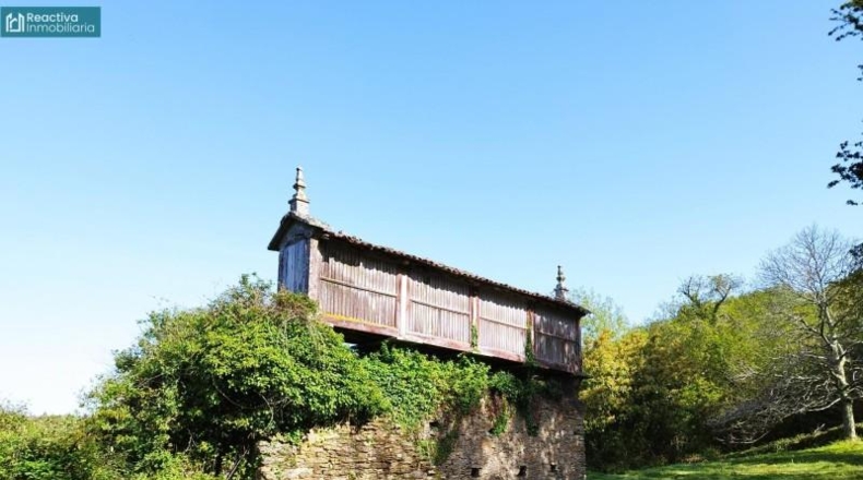 La Coruña - Melide - 6413m2