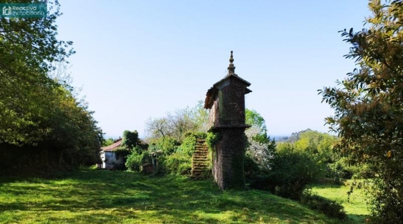 La Coruña - Melide - 6413m2