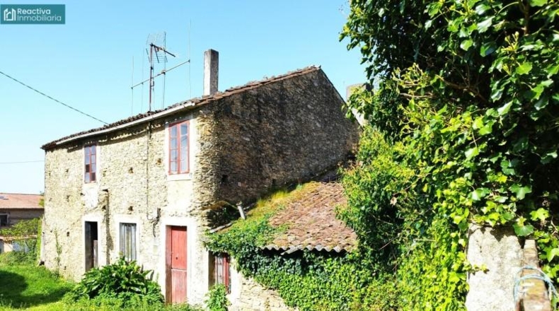La Coruña - Melide - 6413m2