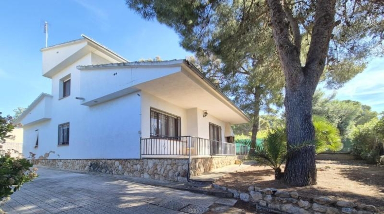 Tarragona - el Vendrell - 673m2