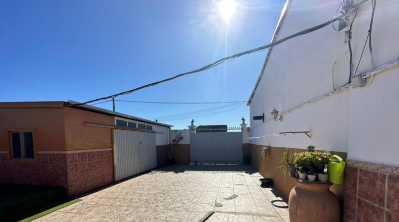 Cádiz - La Línea de la Concepción - 696m2