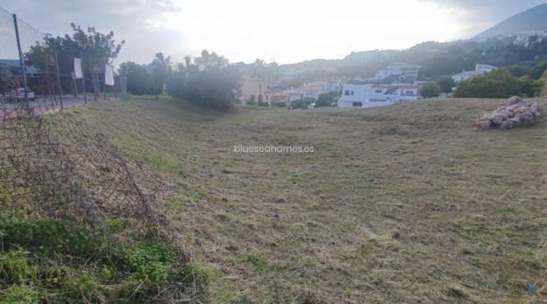 Malaga - Benalmádena - 1051m2