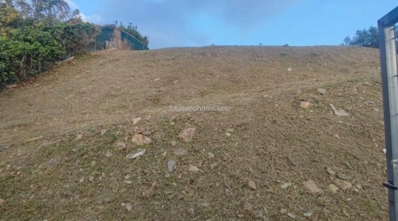 Malaga - Benalmádena - 1051m2