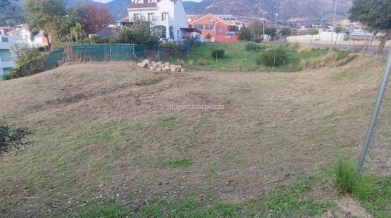 Malaga - Benalmádena - 1051m2