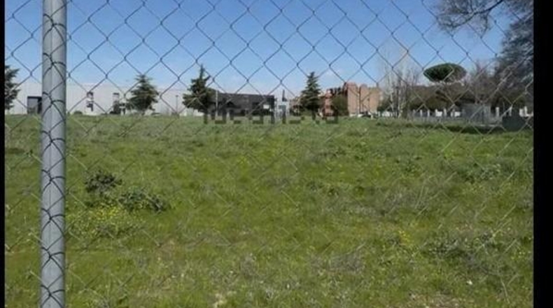 Comunidad de Madrid - Avenida de Griñón - 555m2