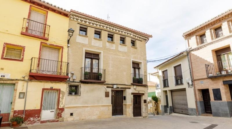 Zaragoza - Magallón - 498m2