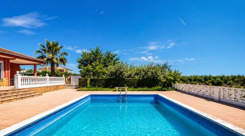 Valencia - Carlet - 590m2