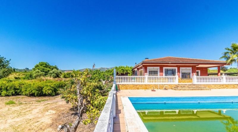 Valencia - Carlet - 590m2