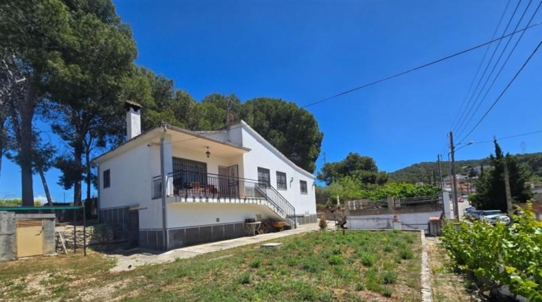 Barcelona - Canyelles - 1196m2