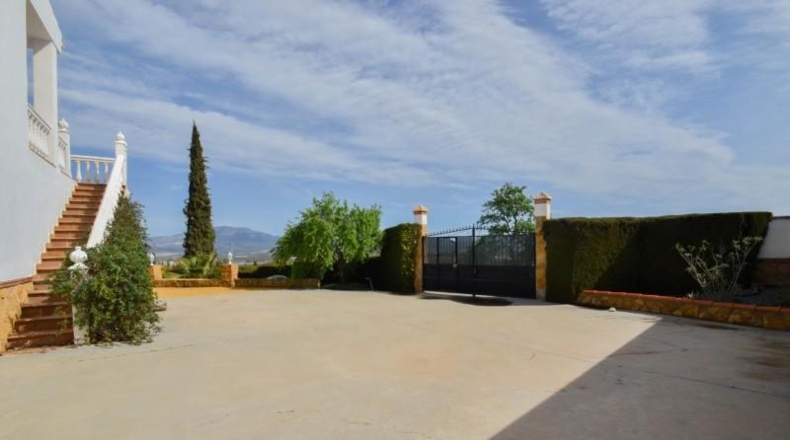 Granada - Moraleda de Zafayona - 3848m2