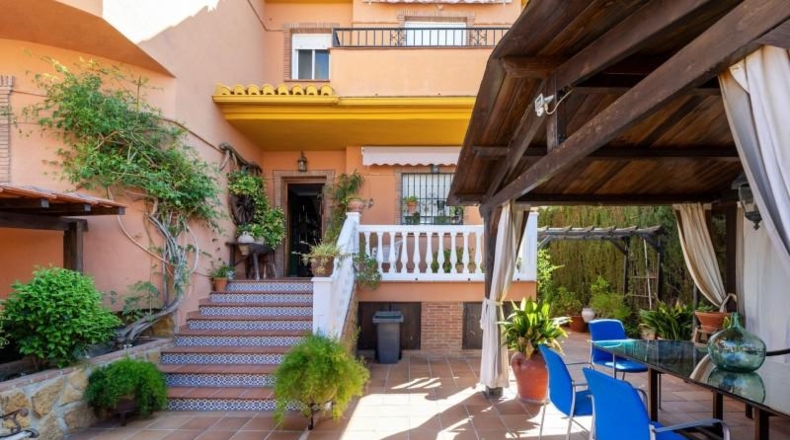 Granada - Cúllar Vega - 394m2