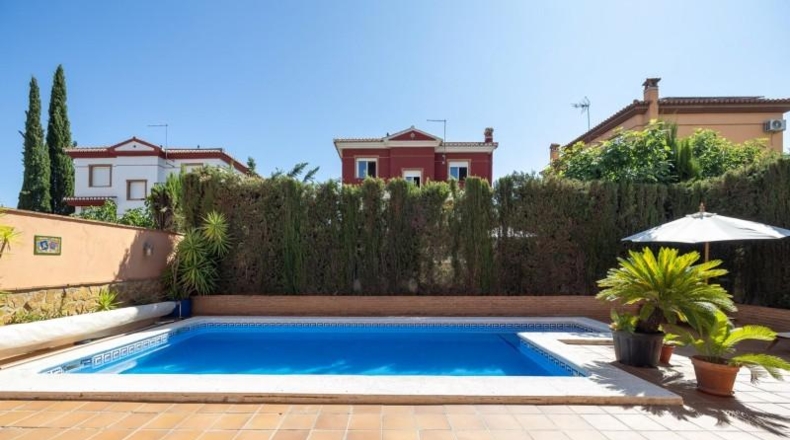 Granada - Cúllar Vega - 394m2