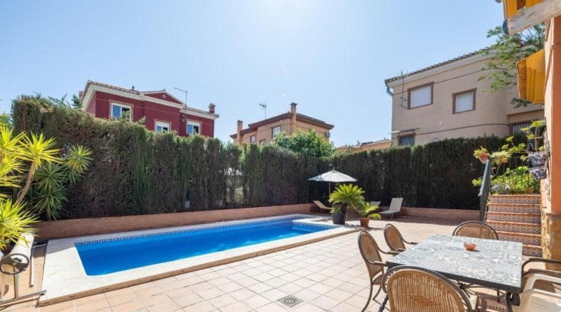 Granada - Cúllar Vega - 394m2