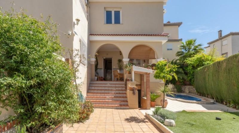 Granada - Gójar - 410m2